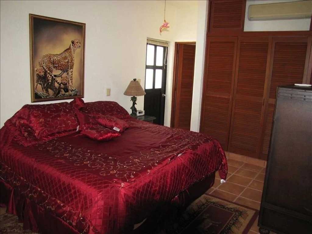 Casa Pajaros Bedroom 2